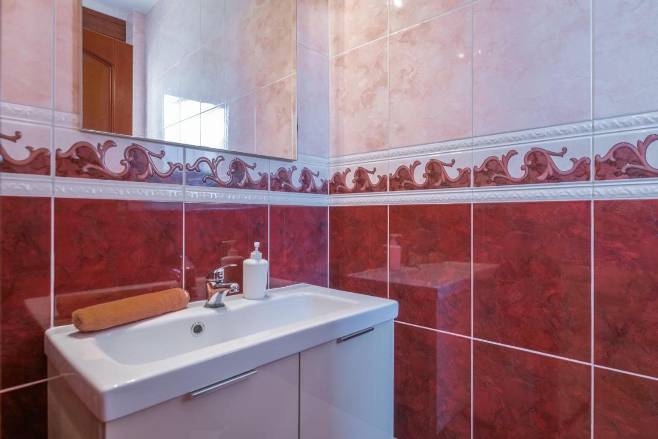 Ferienhaus Joy Liznjan Luaran gambar